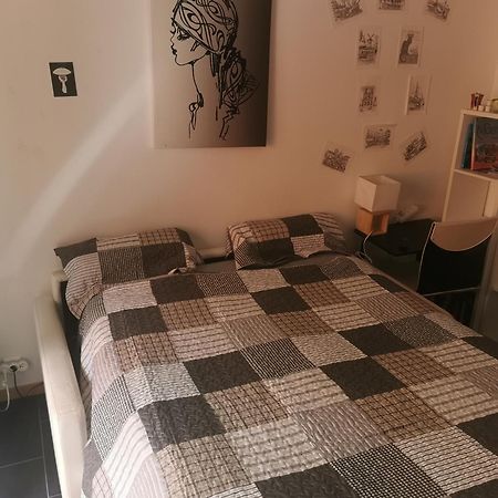 Chambre Chez L'Habitant - Room In The Owner'S Apartment Νίκαια Εξωτερικό φωτογραφία